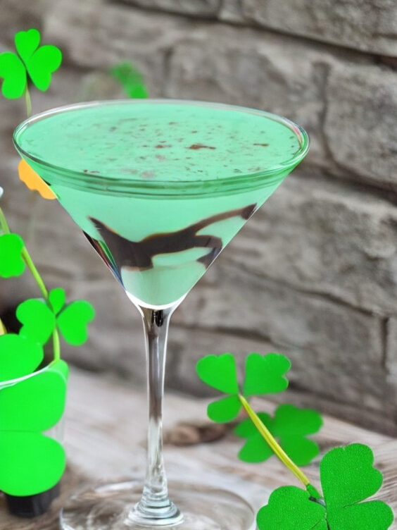10 Delicious St Patricks Day Cocktails